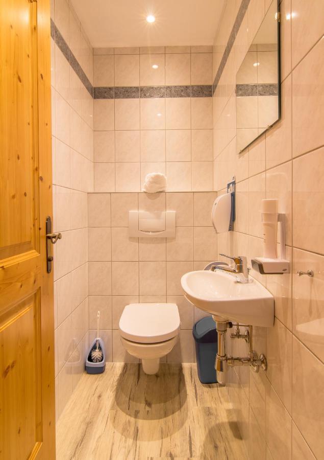 Bed and Breakfast Haus Elisabeth Нойштифт-им-Штубайталь Экстерьер фото